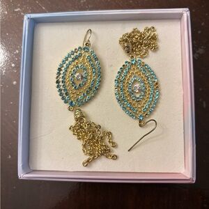 Elegant Gold and Turquoise Beaded Earrings